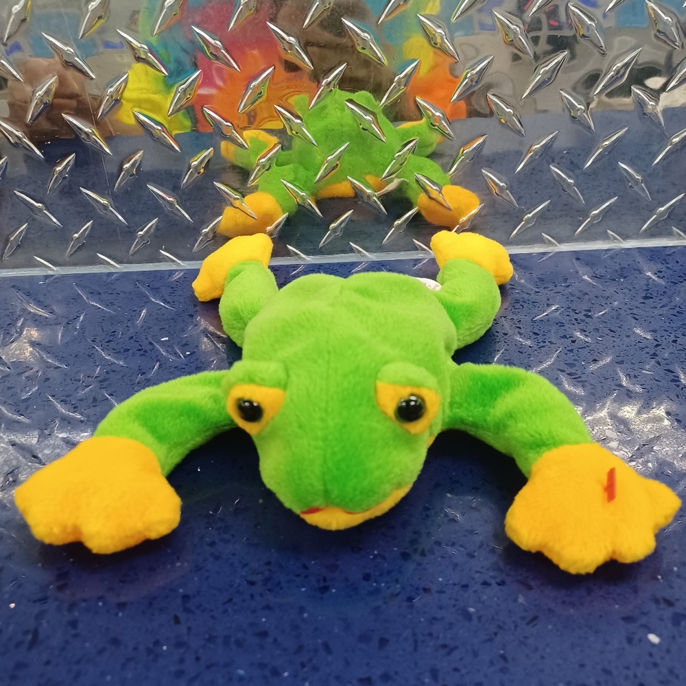 ✓Ty Beanie Baby ‘Smoochy’ The Frog (Retired 1997) No Tag Rare Collectible Plush